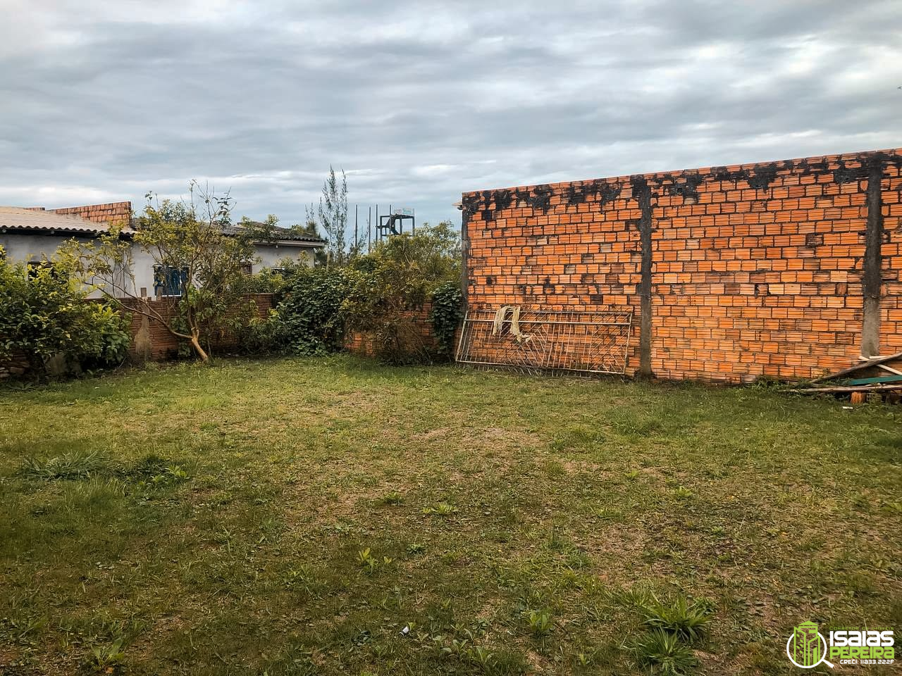 Casa de Madeira à venda