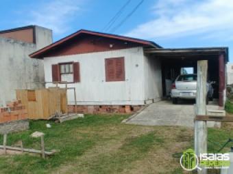 Vende-se casa mista em Balneário Arroio do Silva – SC