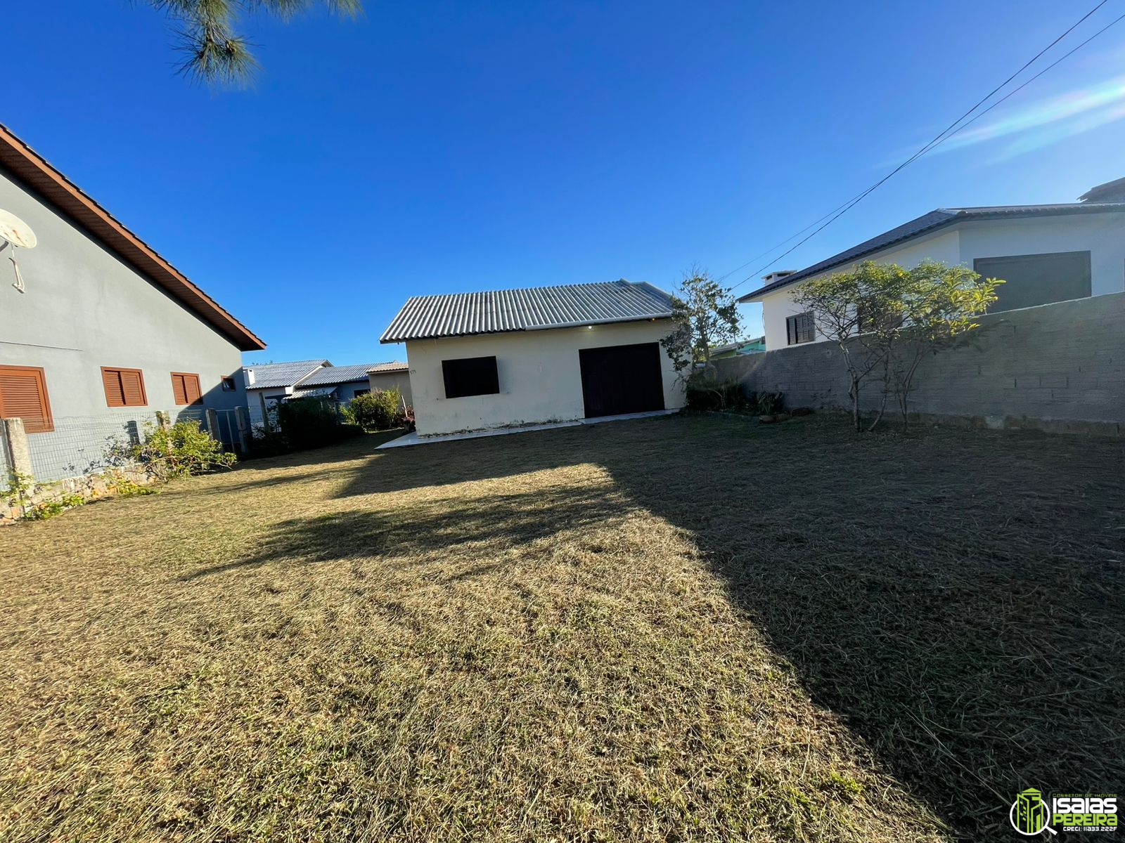 Casa para Aluguel – Primeira Quadra do Mar