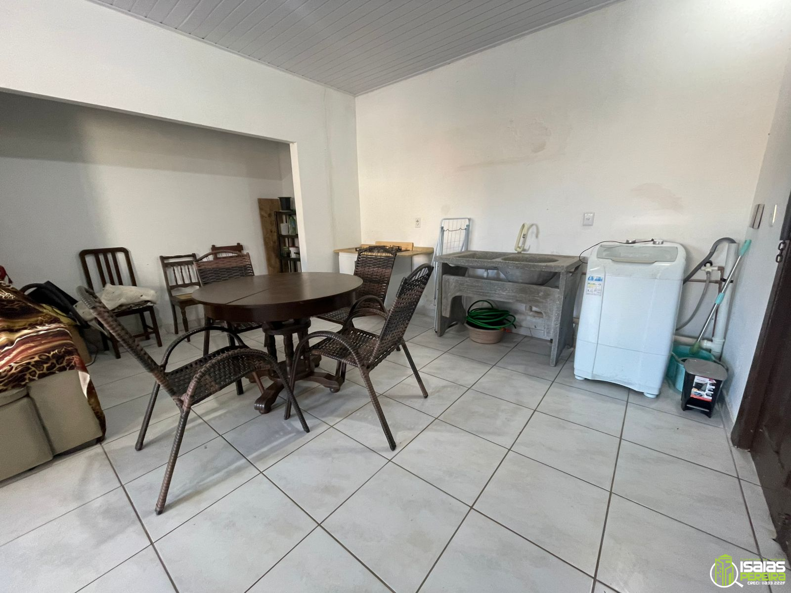 Casa para Aluguel – Primeira Quadra do Mar