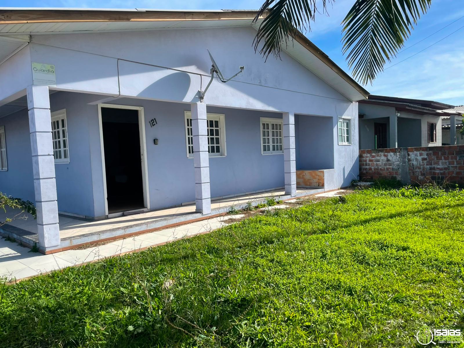 ALUGA-SE CASA EM BALNEÁRIO ARROIO DO SILVA – SC