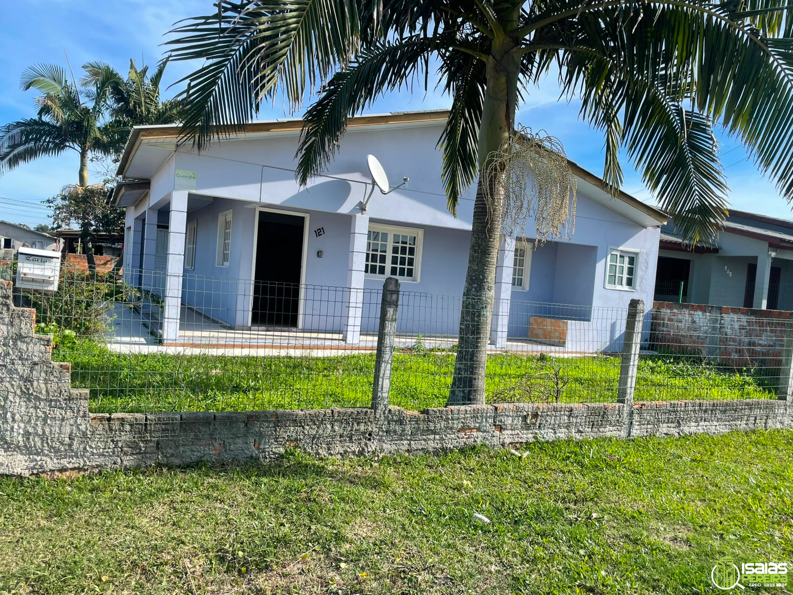 ALUGA-SE CASA EM BALNEÁRIO ARROIO DO SILVA – SC